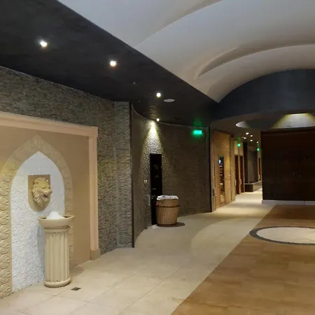 Pinewood Ang Apartment, Semiramida Hills Apartament Boroveț